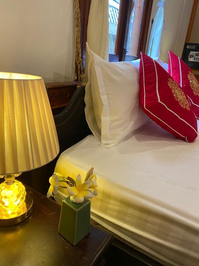 Golden Lotus Boutique Hotel Luang Prabang Bagian luar foto