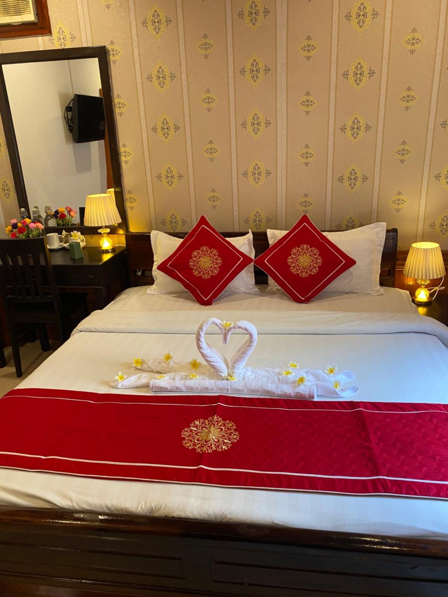 Golden Lotus Boutique Hotel Luang Prabang Bagian luar foto