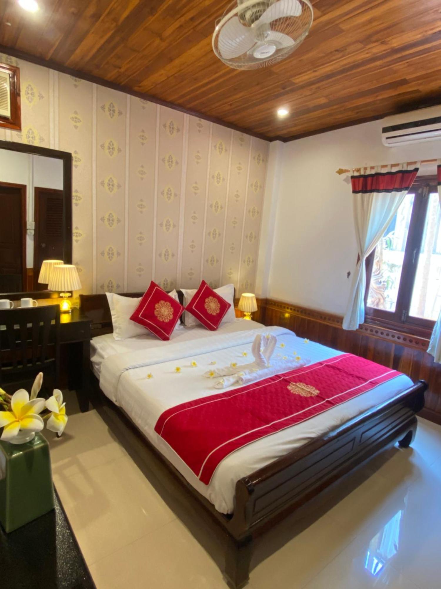 Golden Lotus Boutique Hotel Luang Prabang Bagian luar foto